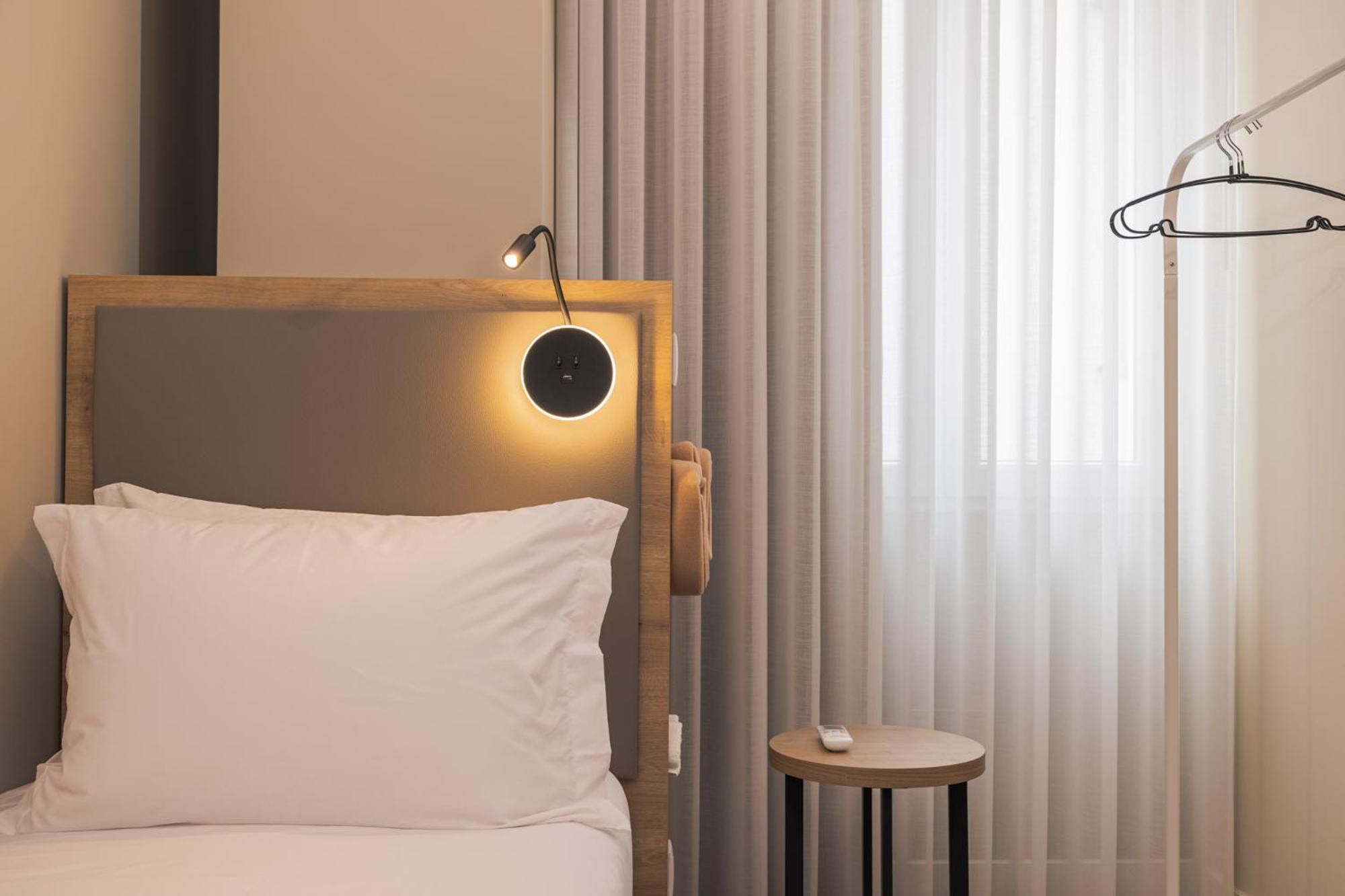 Monturi Hostel Ponta Delgada المظهر الخارجي الصورة