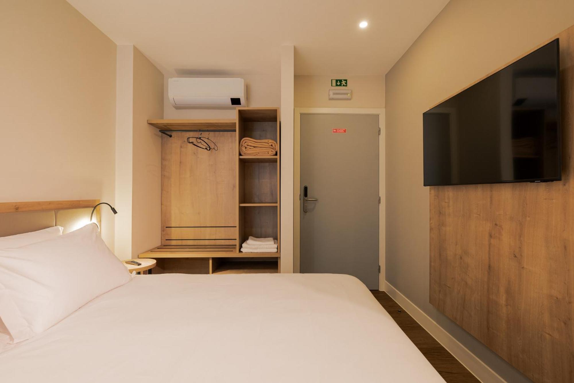 Monturi Hostel Ponta Delgada المظهر الخارجي الصورة